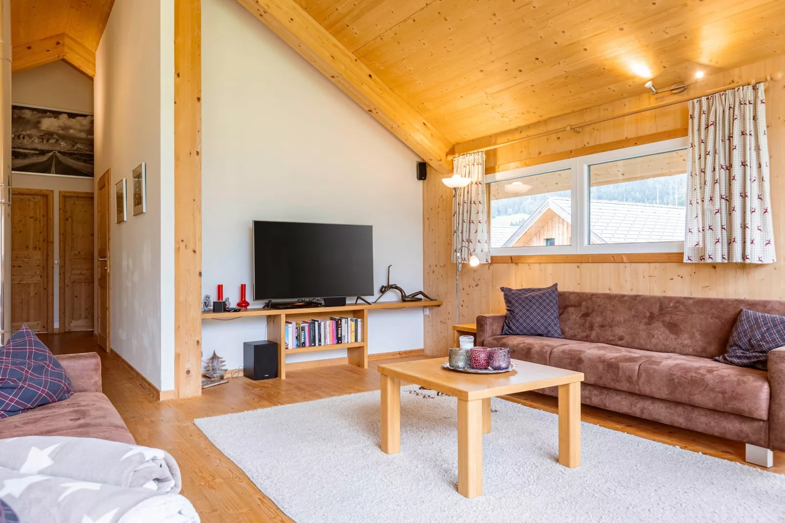 Kreischberg Chalets 26-Living room