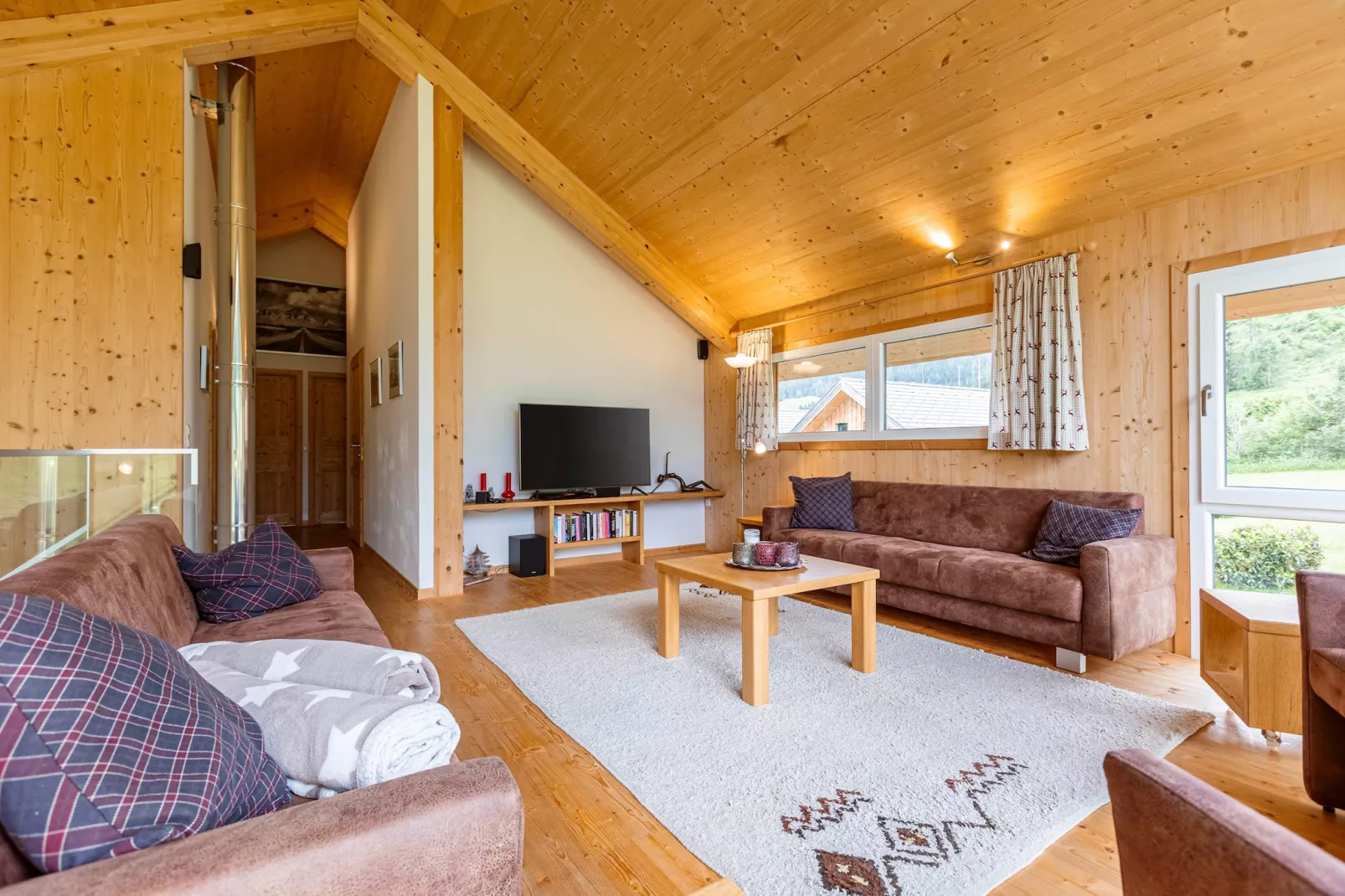 Kreischberg Chalets 26-Living room