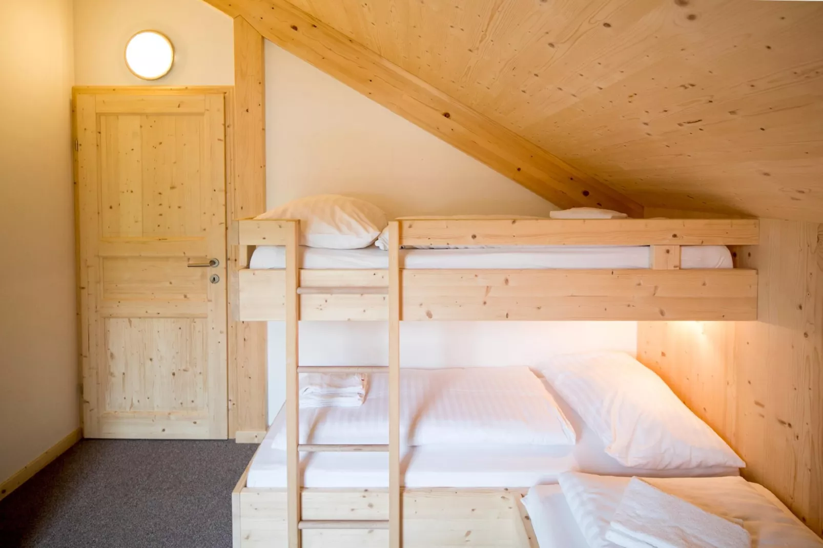 Kreischberg Chalets 34a-Bedroom