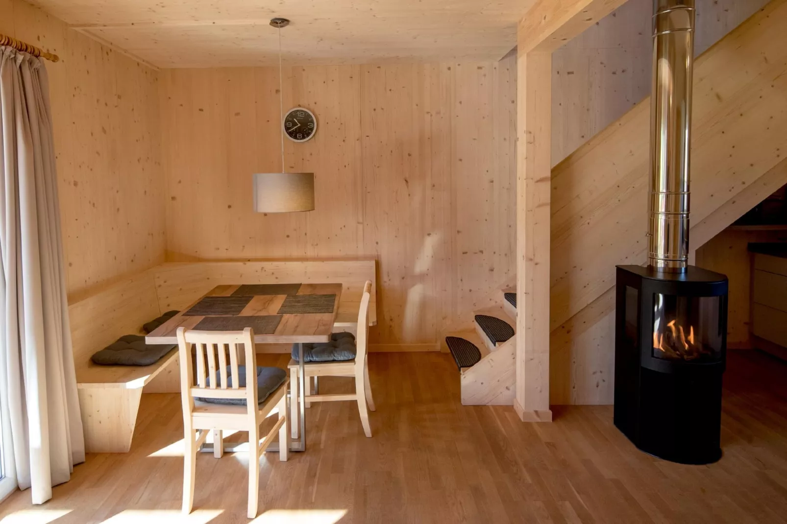Kreischberg Chalets 34b-Dining room
