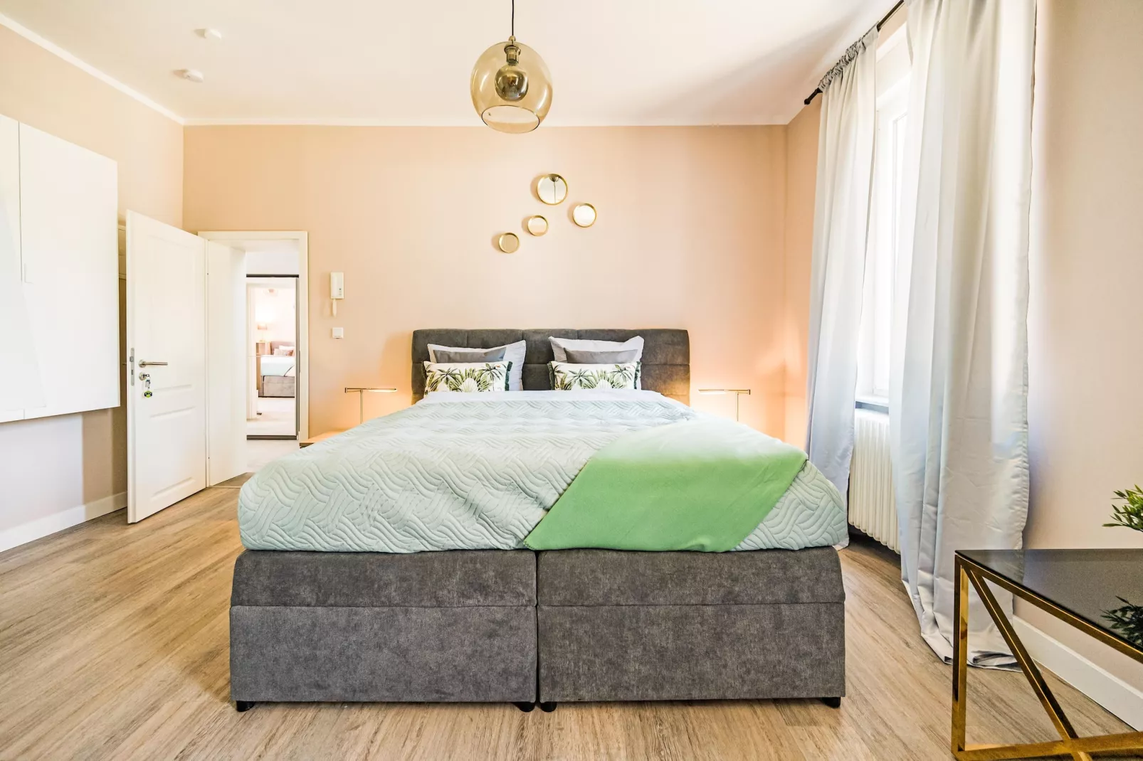 Ferienwohnung Bad Camberg im Taunus-Bedroom