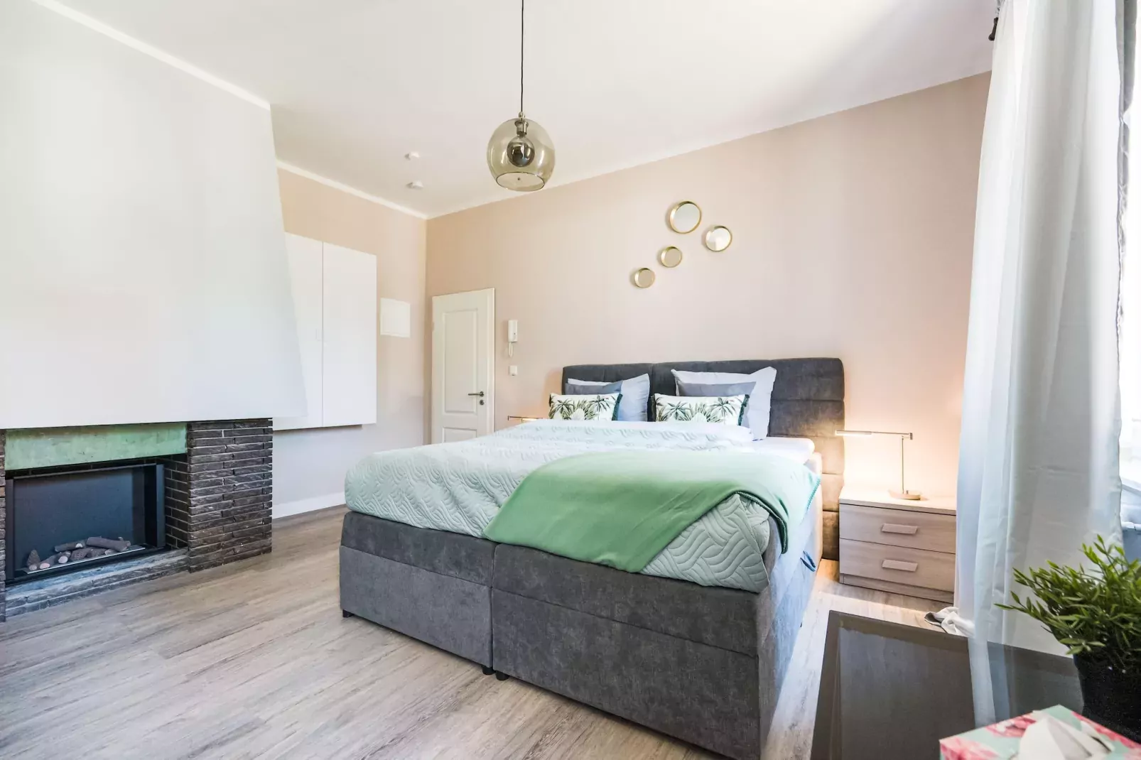 Ferienwohnung Bad Camberg im Taunus-Bedroom
