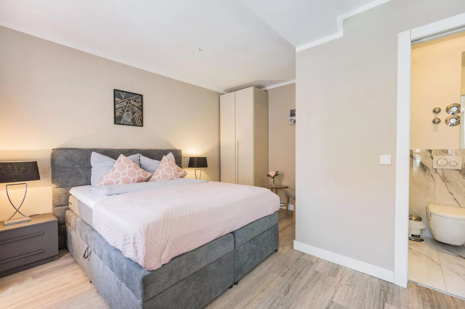 Ferienwohnung Bad Camberg im Taunus-Bedroom