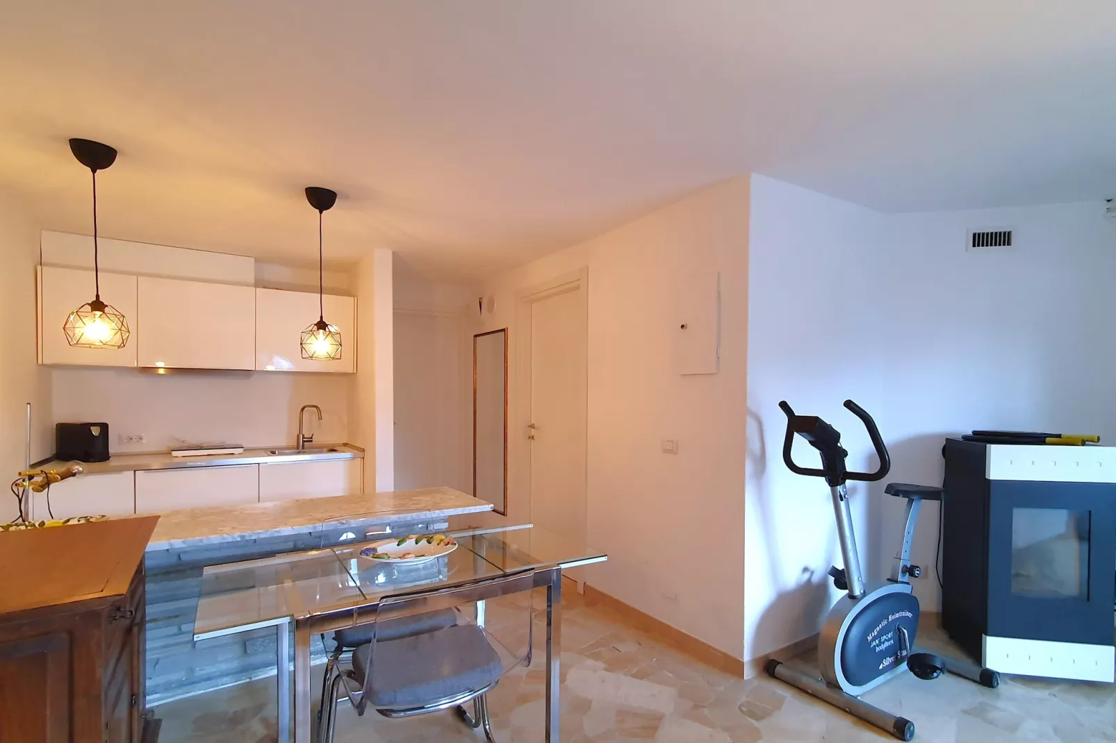 BIA-Living room