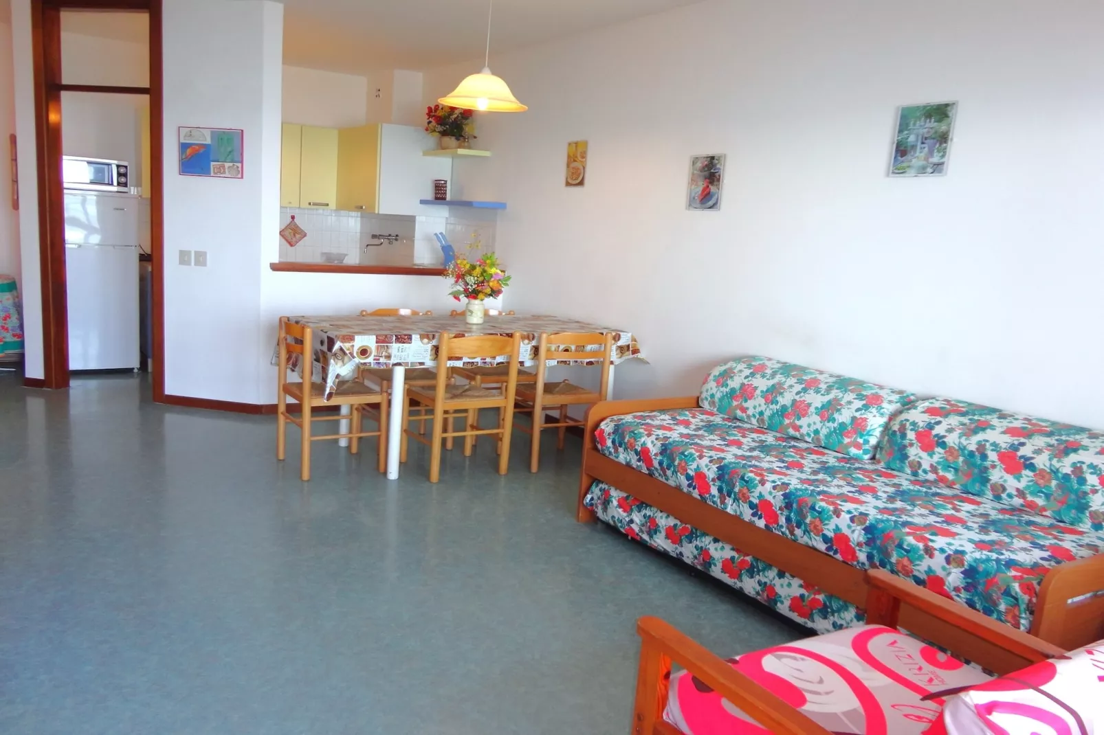 Miramare 6/17-Kitchen