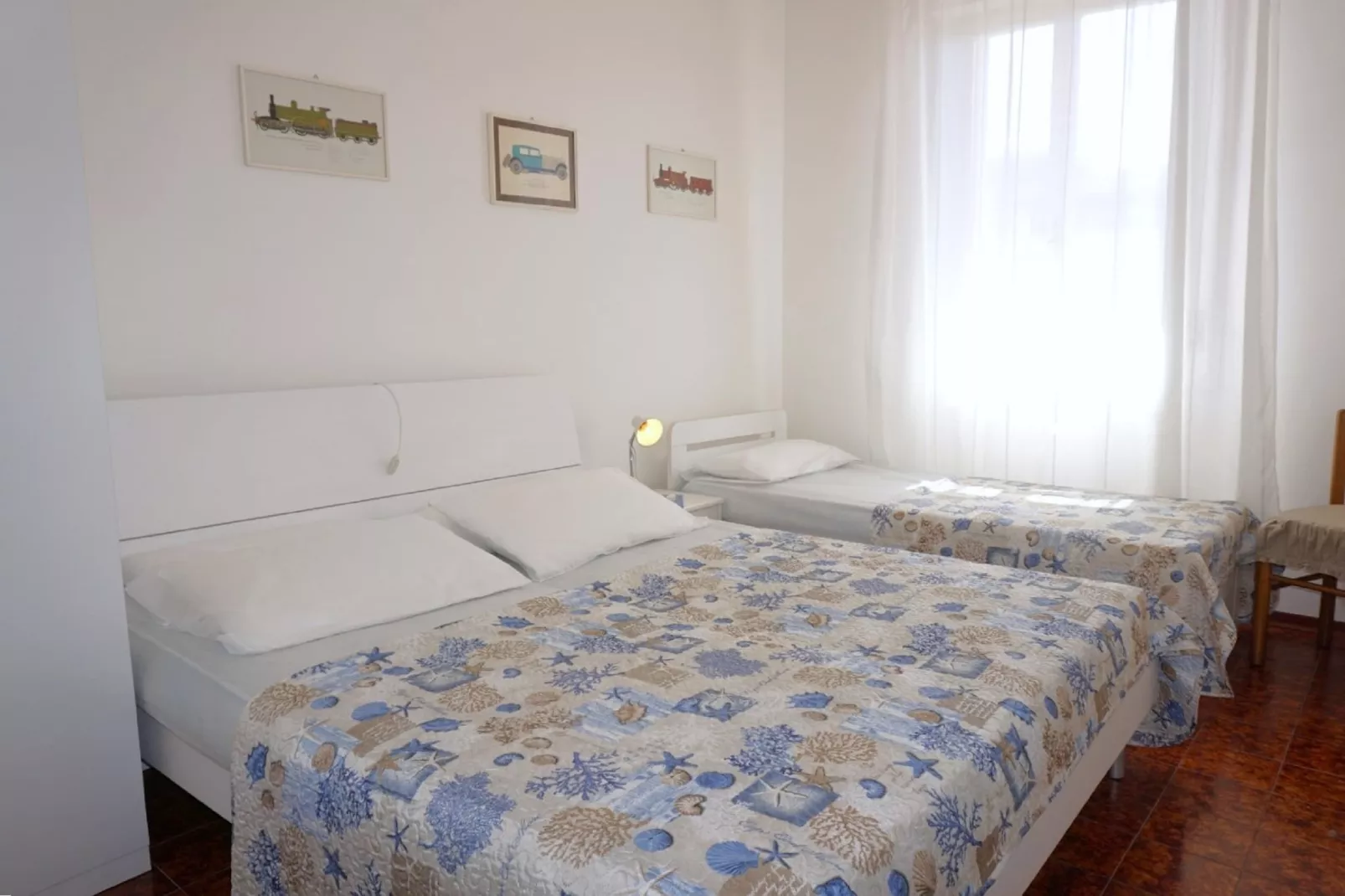 Ghirlandina 27B-Bedroom