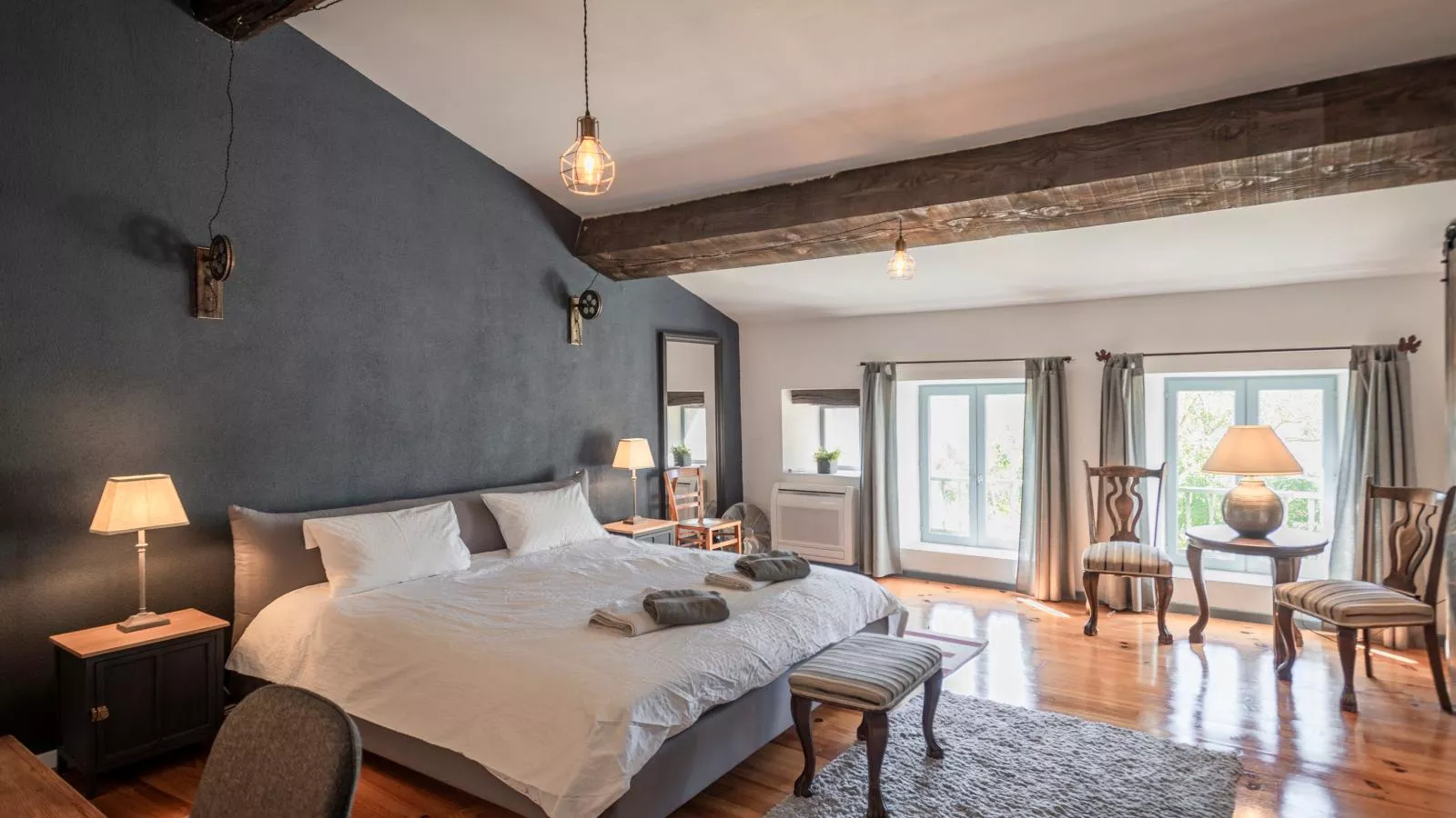 Lécurie-Bedroom