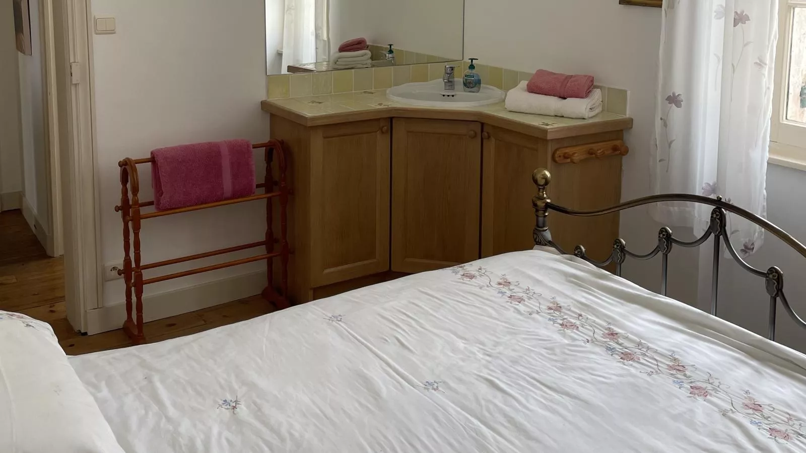 Gite Le Presbytère-Bedroom