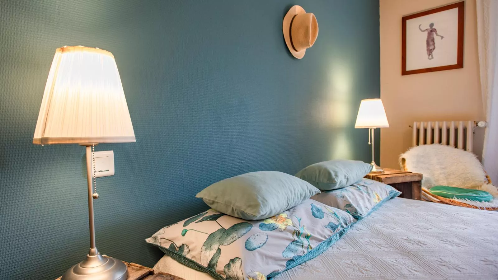 Le Pigeonnier Rouge-Schlafzimmer
