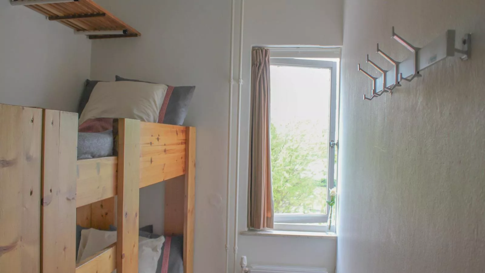 De Kaag Watersport Groepsaccommodatie - 80 pers-Bedroom