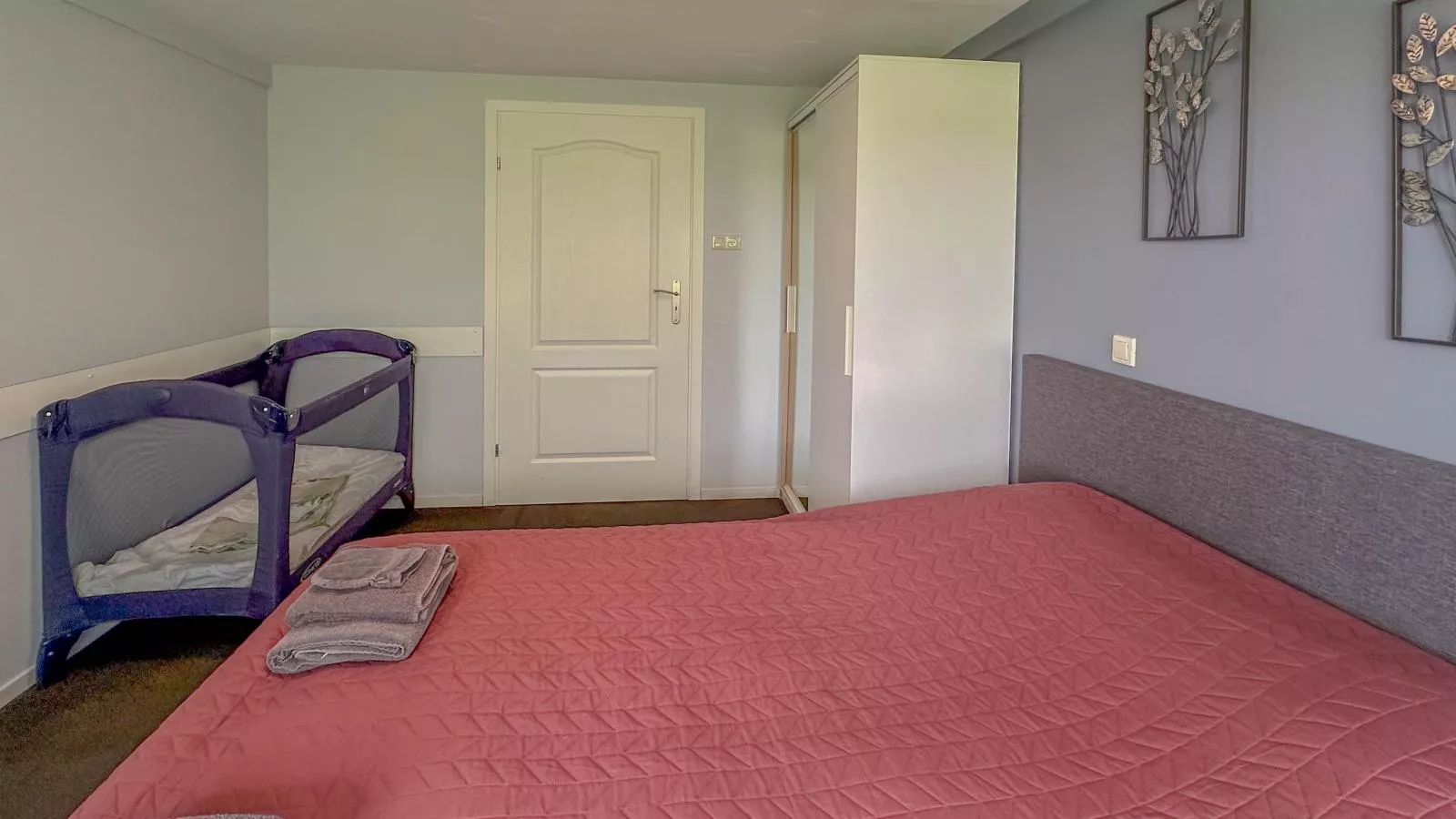 Bronzigt-Bedroom