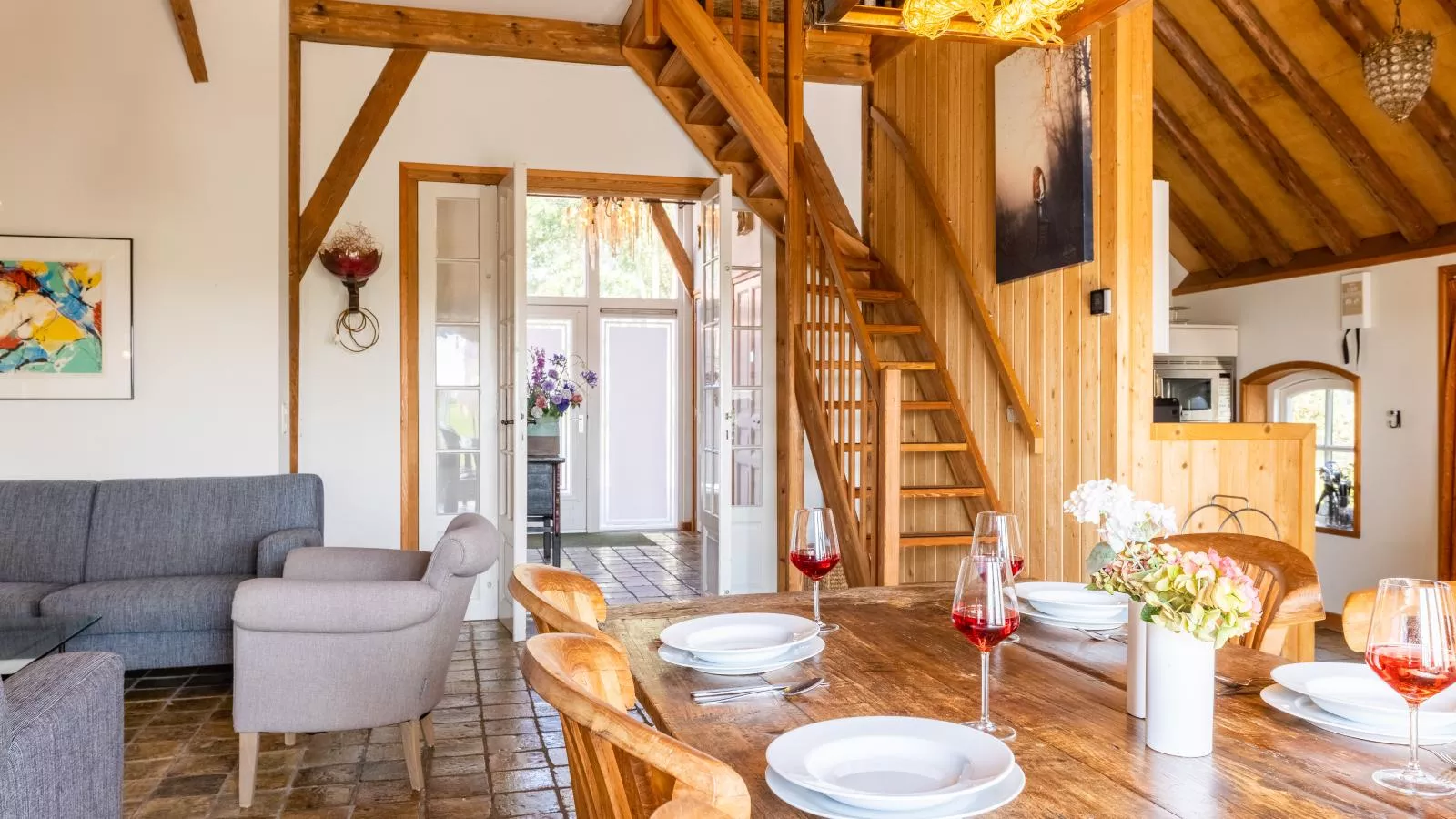 Het Koetshuis-Indoor