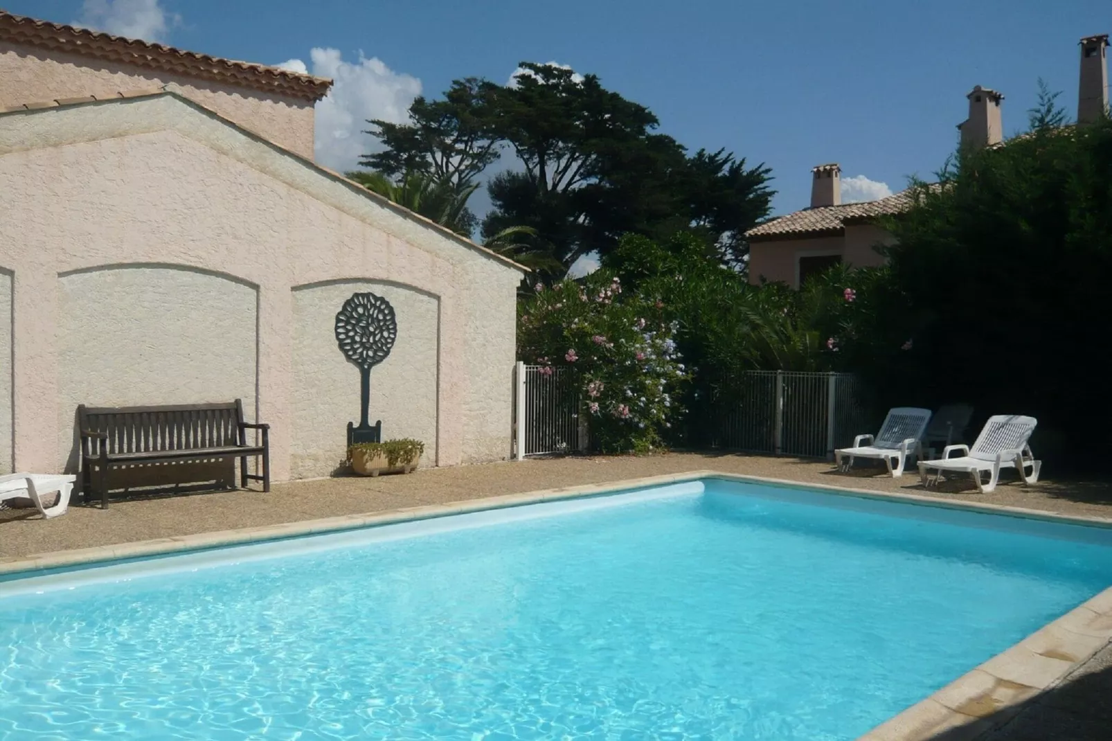 Doppelhaushälfte in Sainte-Maxime-Pool