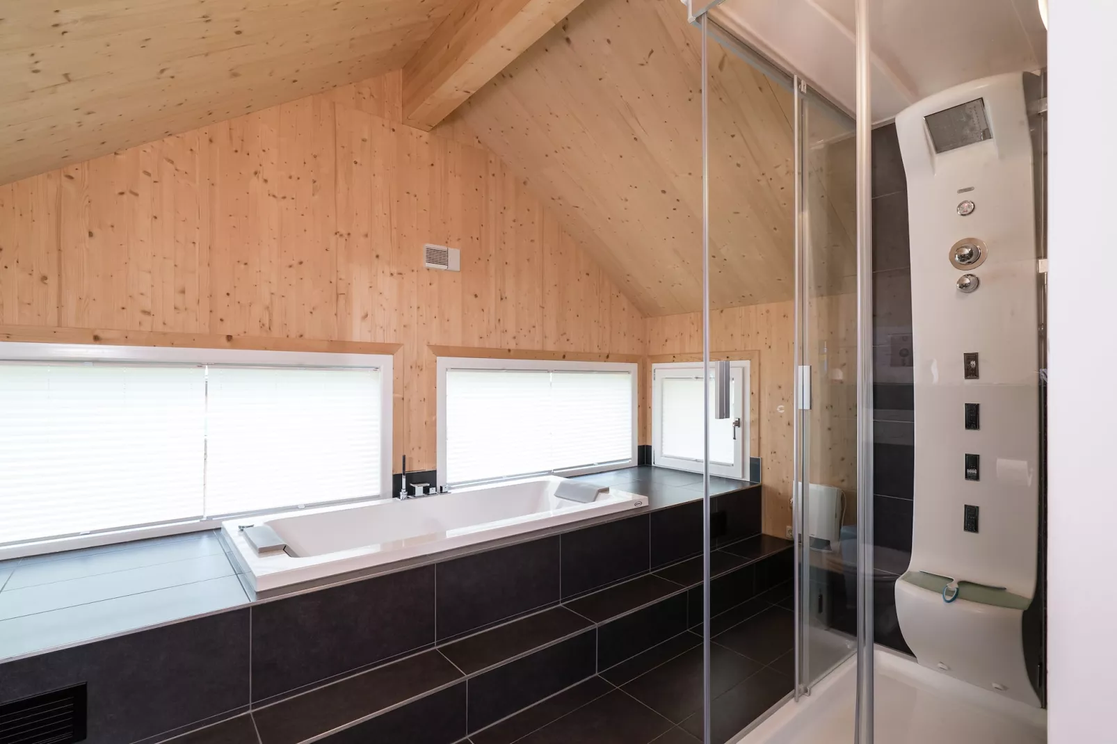 Feriendorf Murau 1-Badezimmer