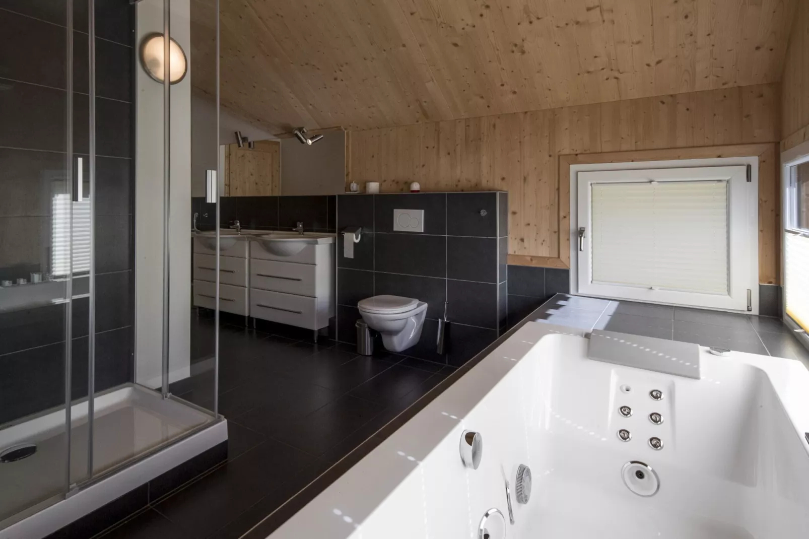 Feriendorf Murau 1-Badezimmer