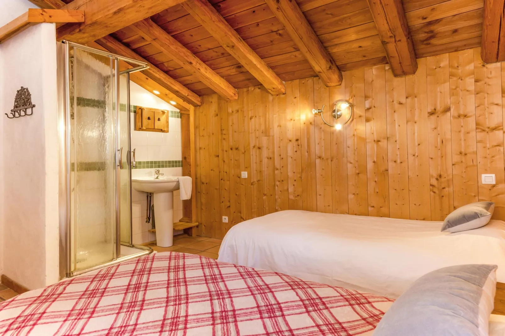Chalet Piccola Pietra-Bedroom