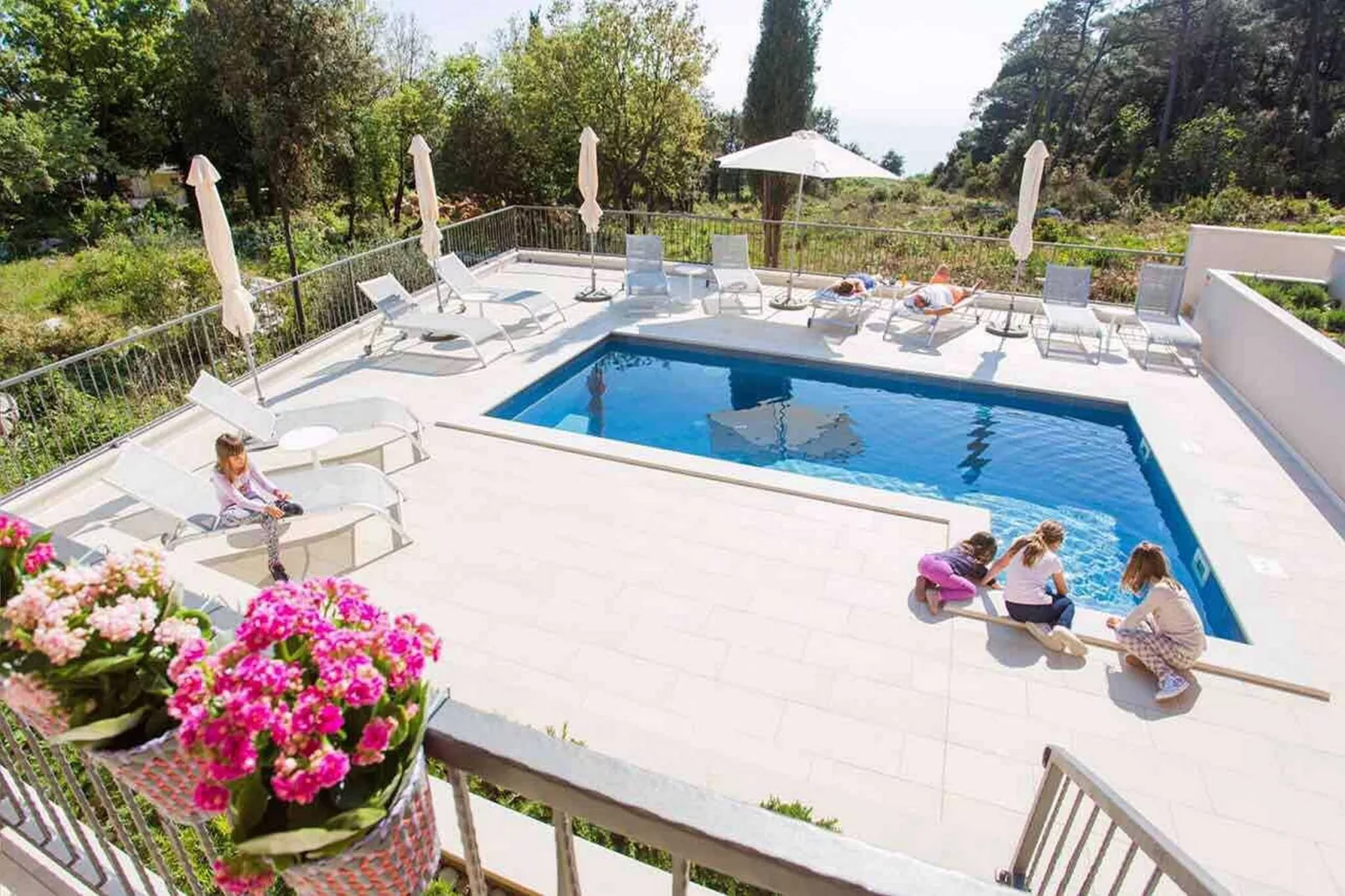 Apartments Villa Lukas - ''No.3'' Studio Apartment with Balcony and Sea View-Pool