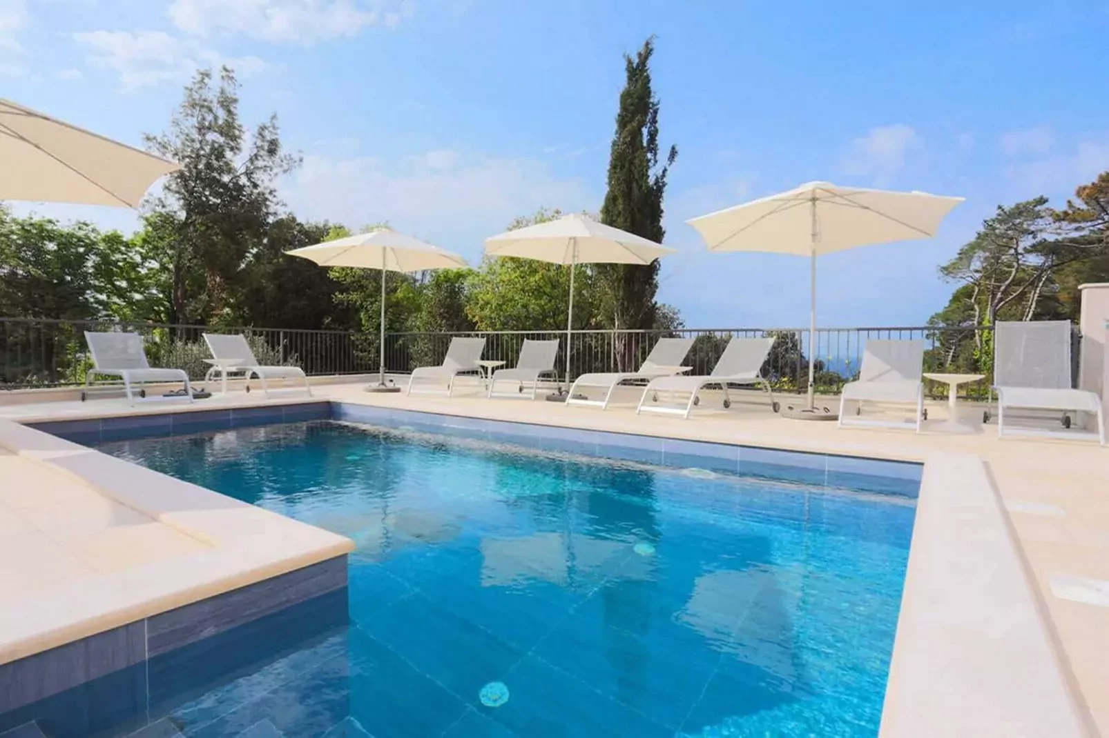 Apartments Villa Lukas - ''No.6'' Studio Apartment with Balcony and Sea View-Pool