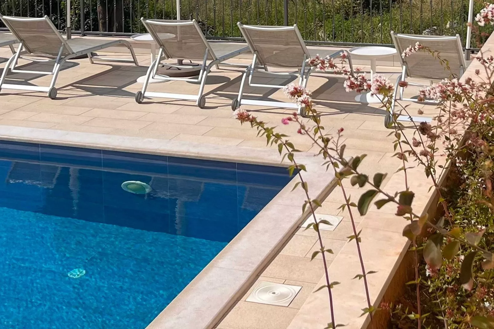 Apartments Villa Lukas - ''No.7'' Studio Apartment with Balcony and Sea View-Schwimmbad