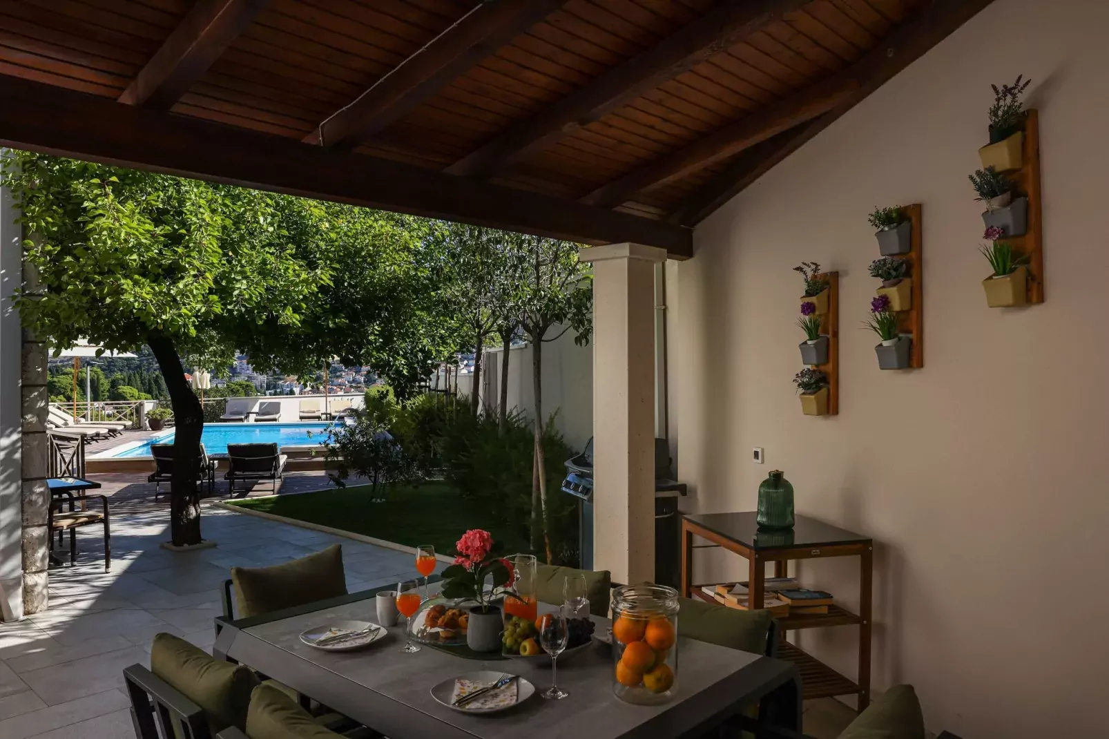 Apartments Villa Peragro - Standard Studio Apartment (CRVENI)-Outdoor