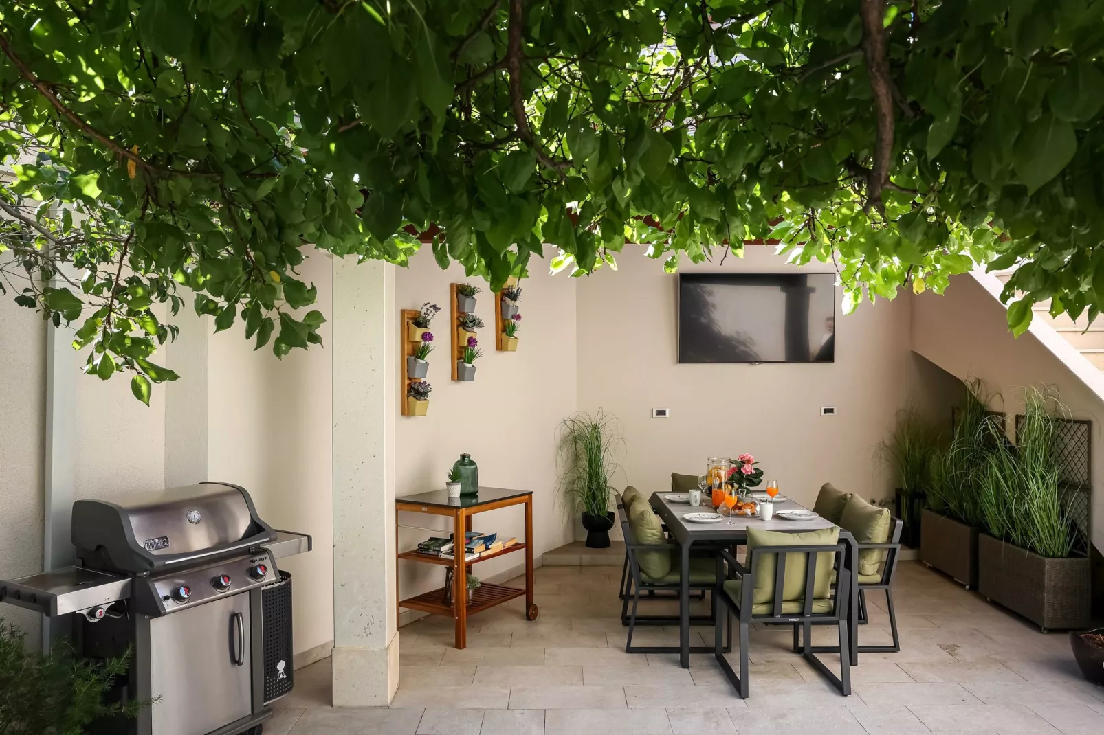 Apartments Villa Peragro - Standard Studio Apartment (CRVENI)-Outdoor