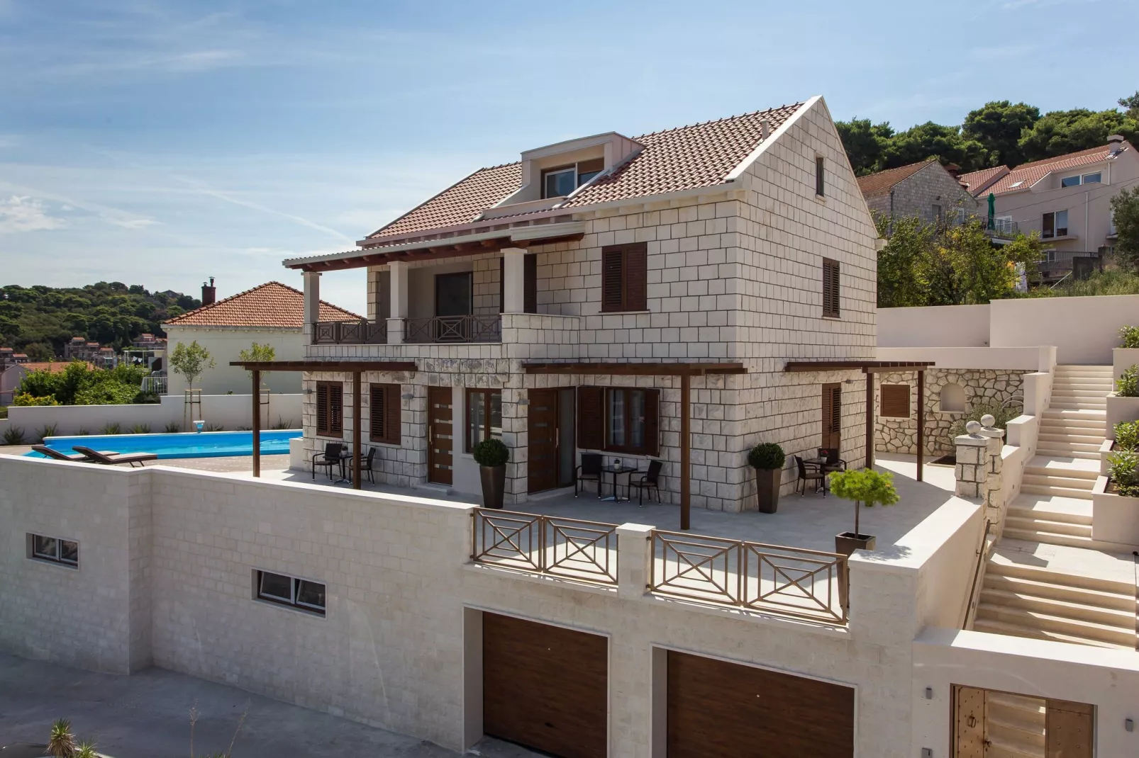 Apartments Villa Peragro - Standard Studio Apartment (CRVENI)-Outdoor