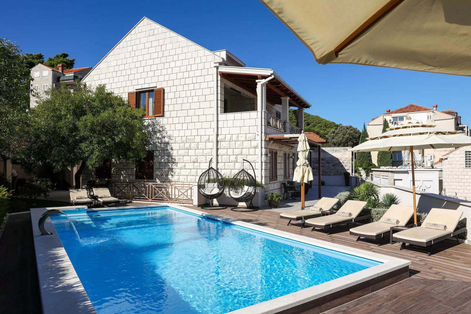 Apartments Villa Peragro - Standard Studio Apartment (CRVENI)-Pool