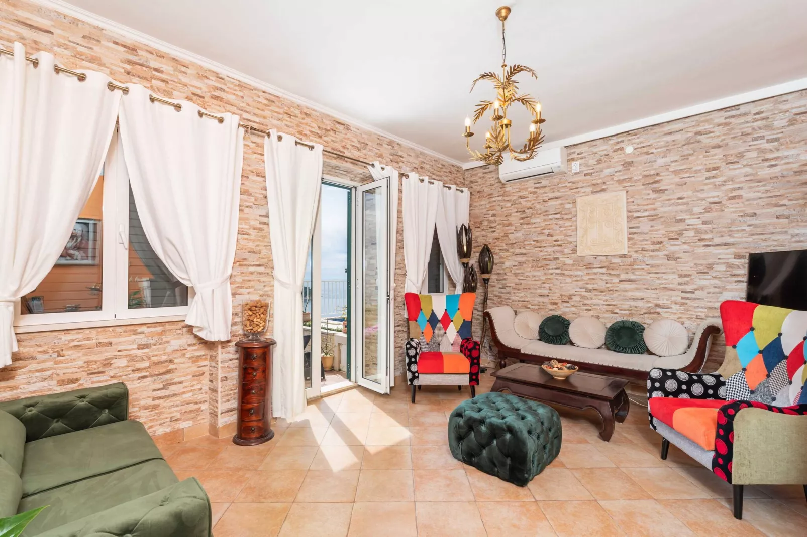 Villa Adrian - Six Bedroom Villa with Swimming pool and Sea View-Living room