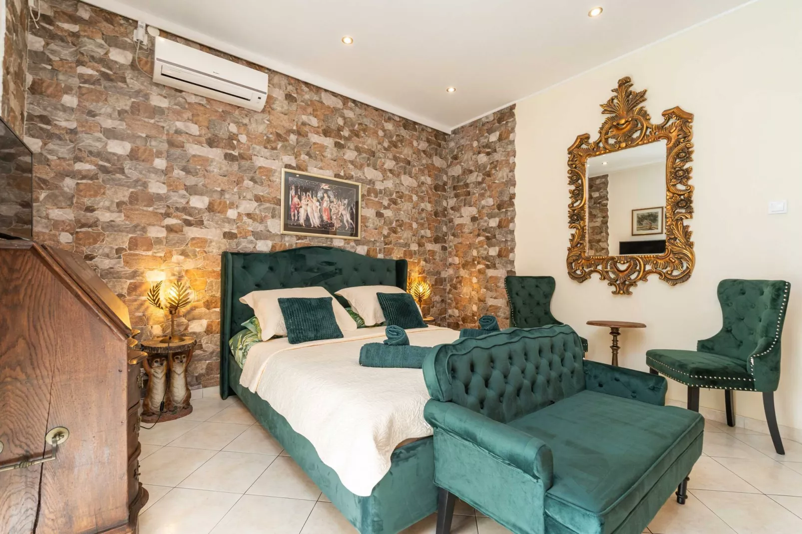 Villa Adrian - Six Bedroom Villa with Swimming pool and Sea View-Indoor
