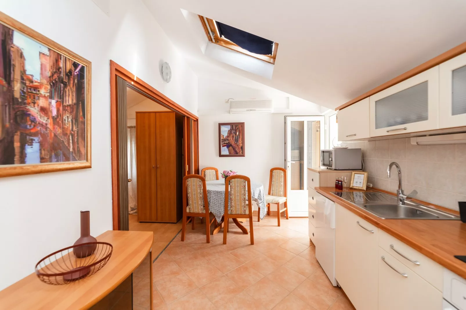 Apartments Roda - Standard One Bedroom Apartment with Terrace (Helena) - (ST)-Kitchen