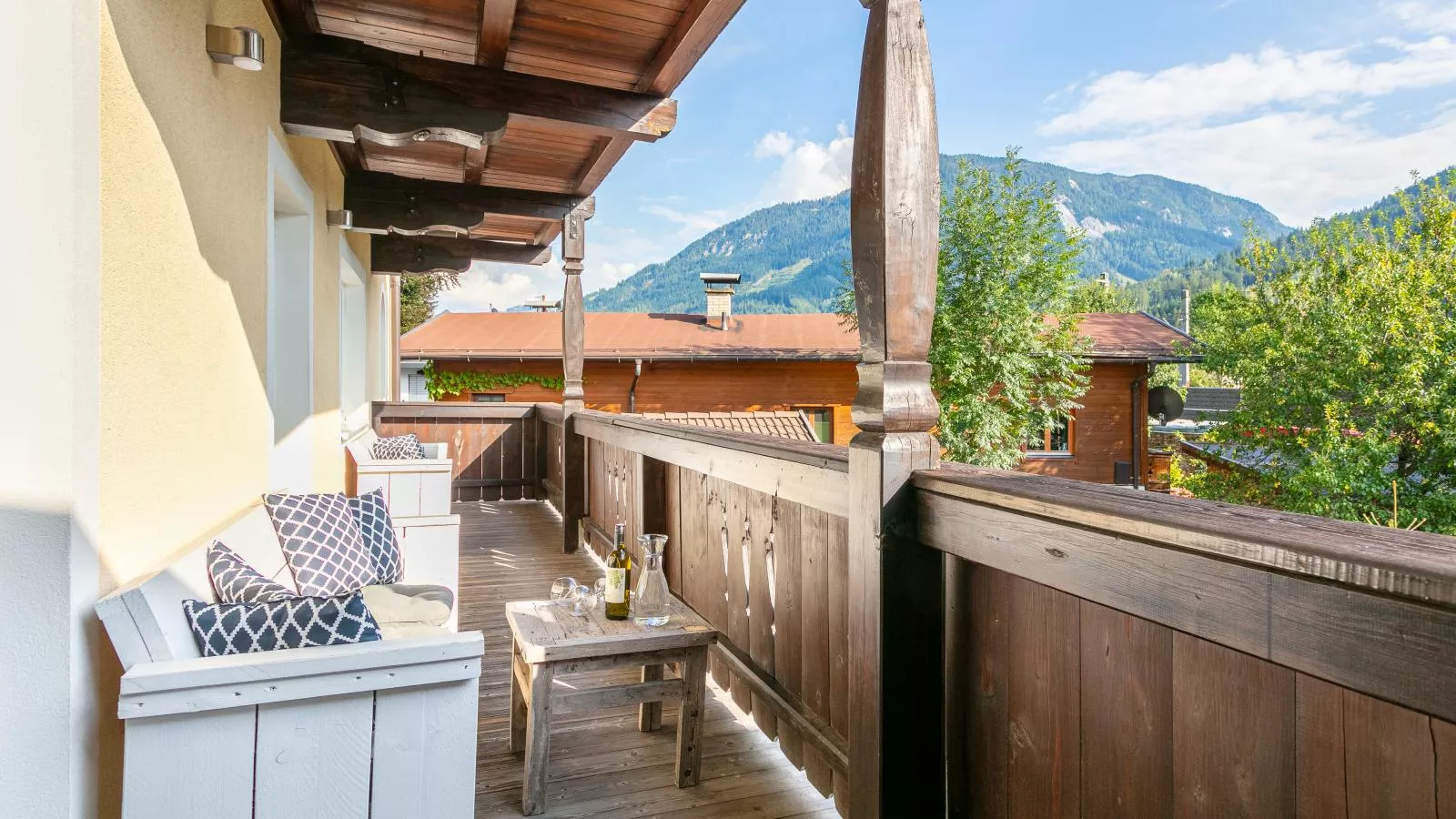 Brixen 2-Terrassenbalkon