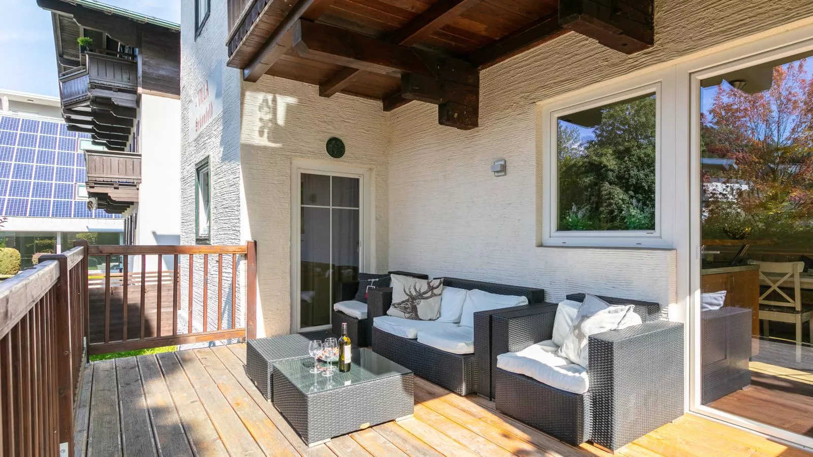 Villa Schönfeld-Terrace balcony