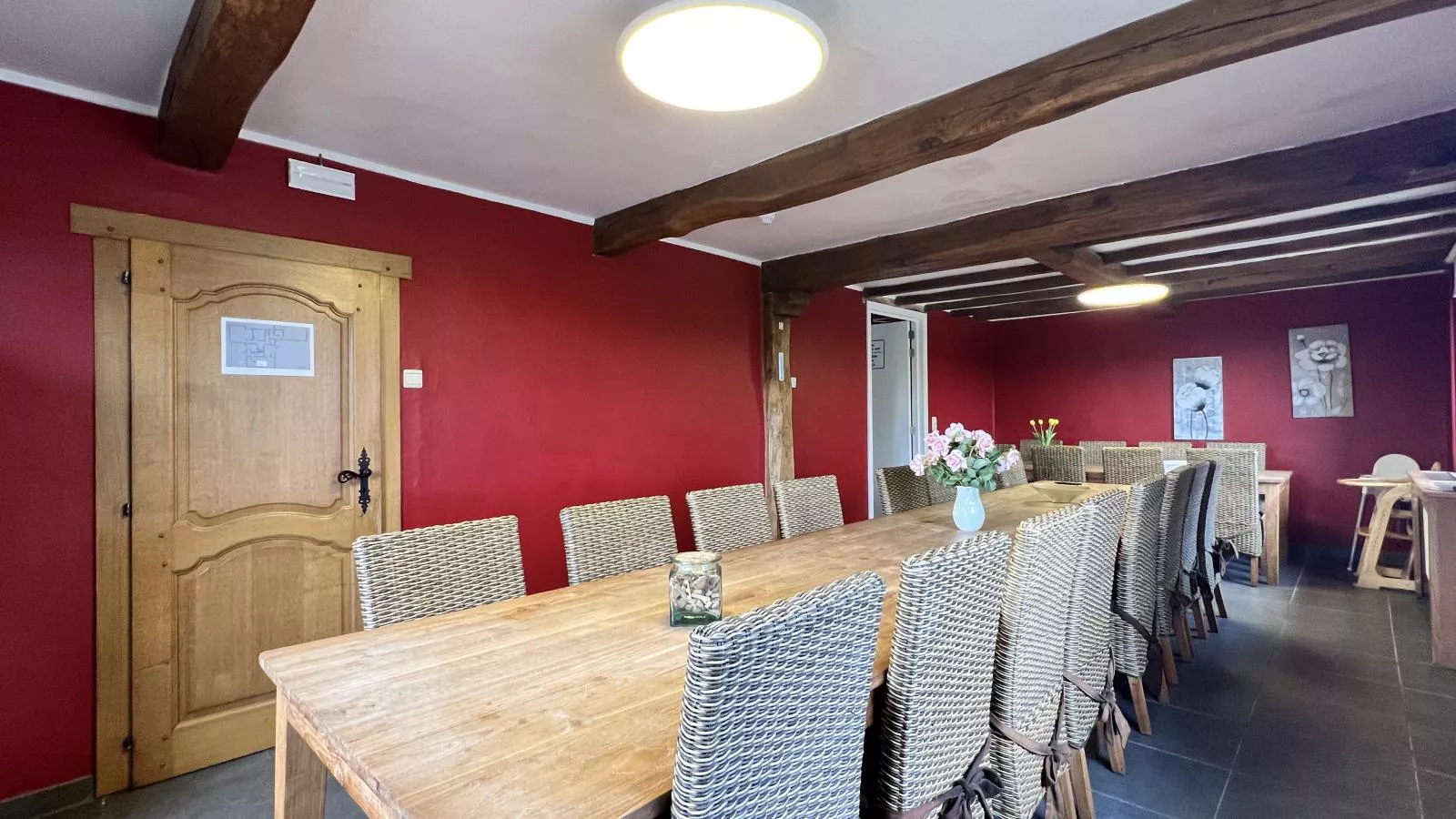 Aux Hirondelles-Dining room