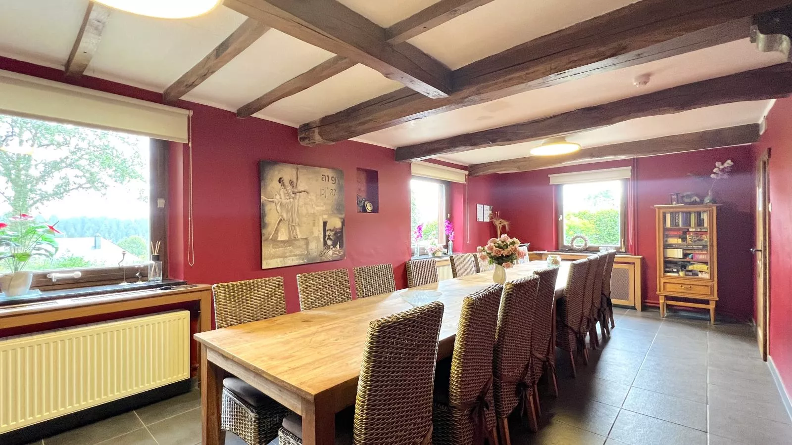 Aux Hirondelles-Dining room