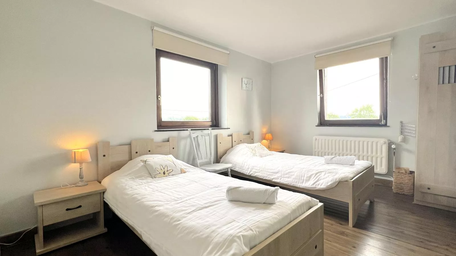 Aux Hirondelles-Bedroom