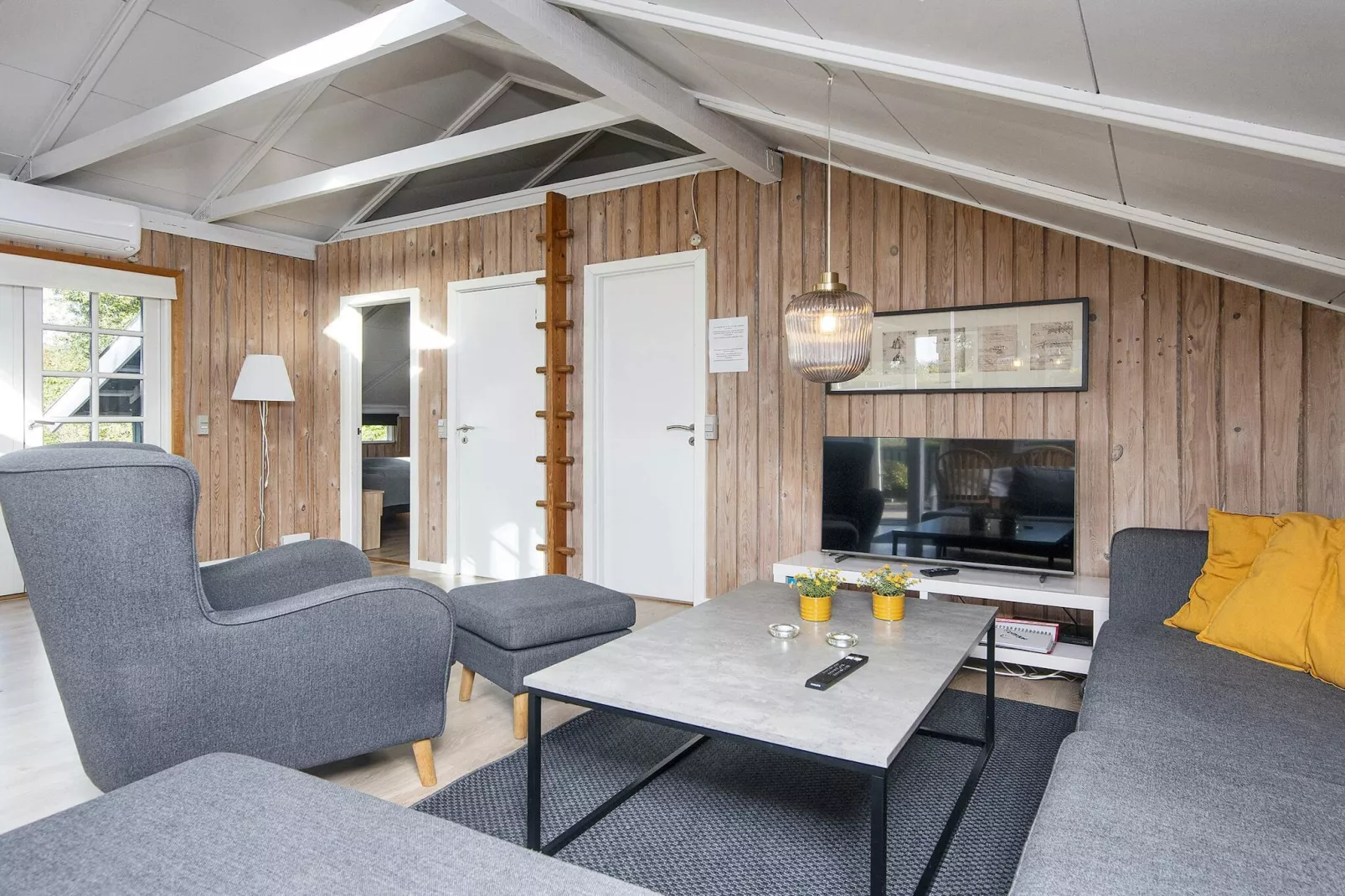 Spacious Retreat in Skovmose-By Traum-Indoor