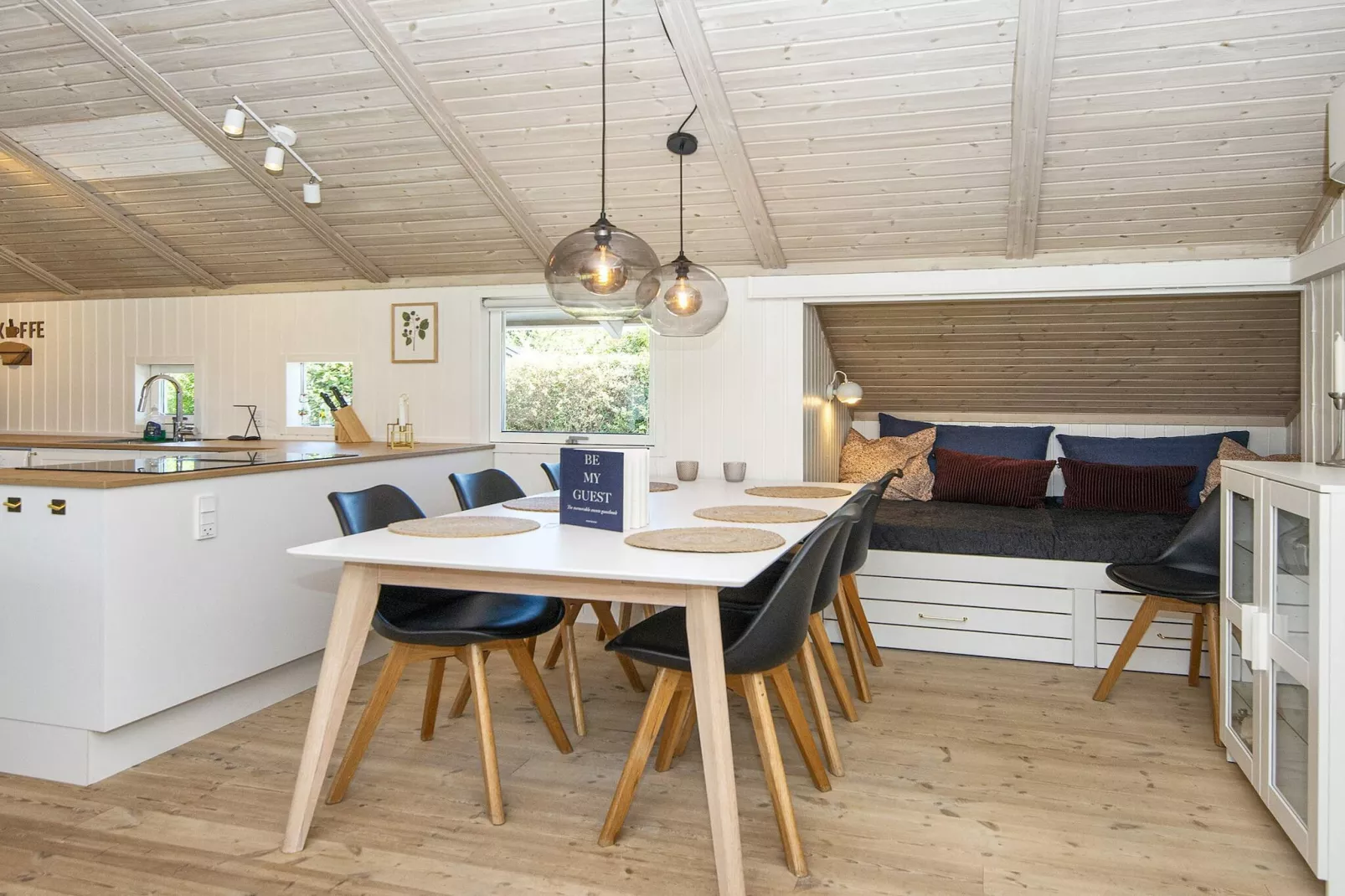 8 person holiday home in Juelsminde-By Traum-Indoor