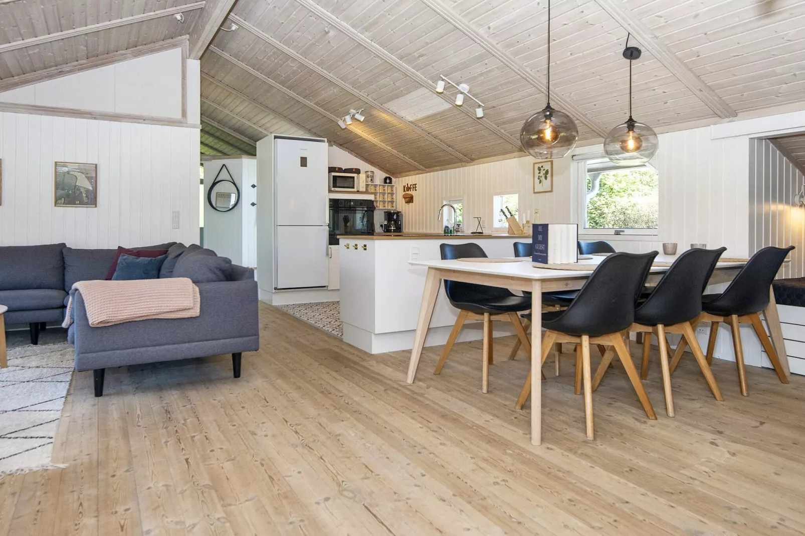 8 person holiday home in Juelsminde-By Traum-Indoor