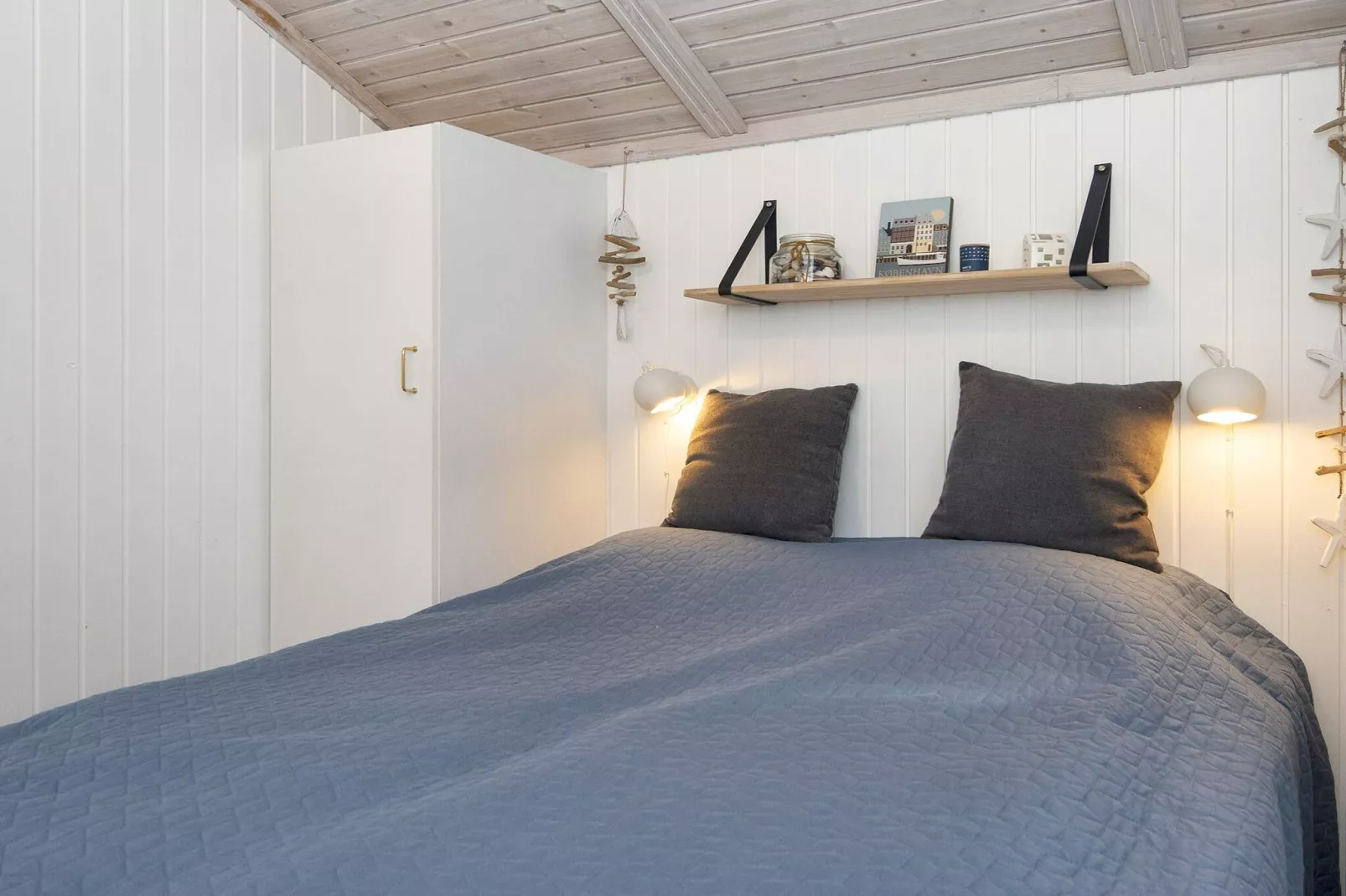 8 person holiday home in Juelsminde-By Traum-Indoor