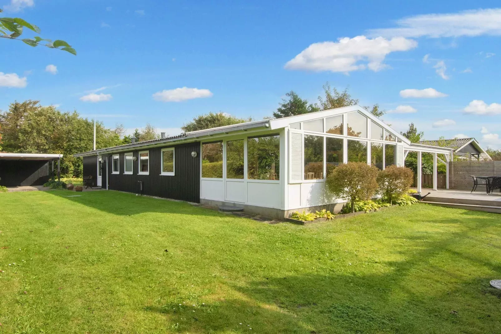 6 person holiday home in Tarm-By Traum