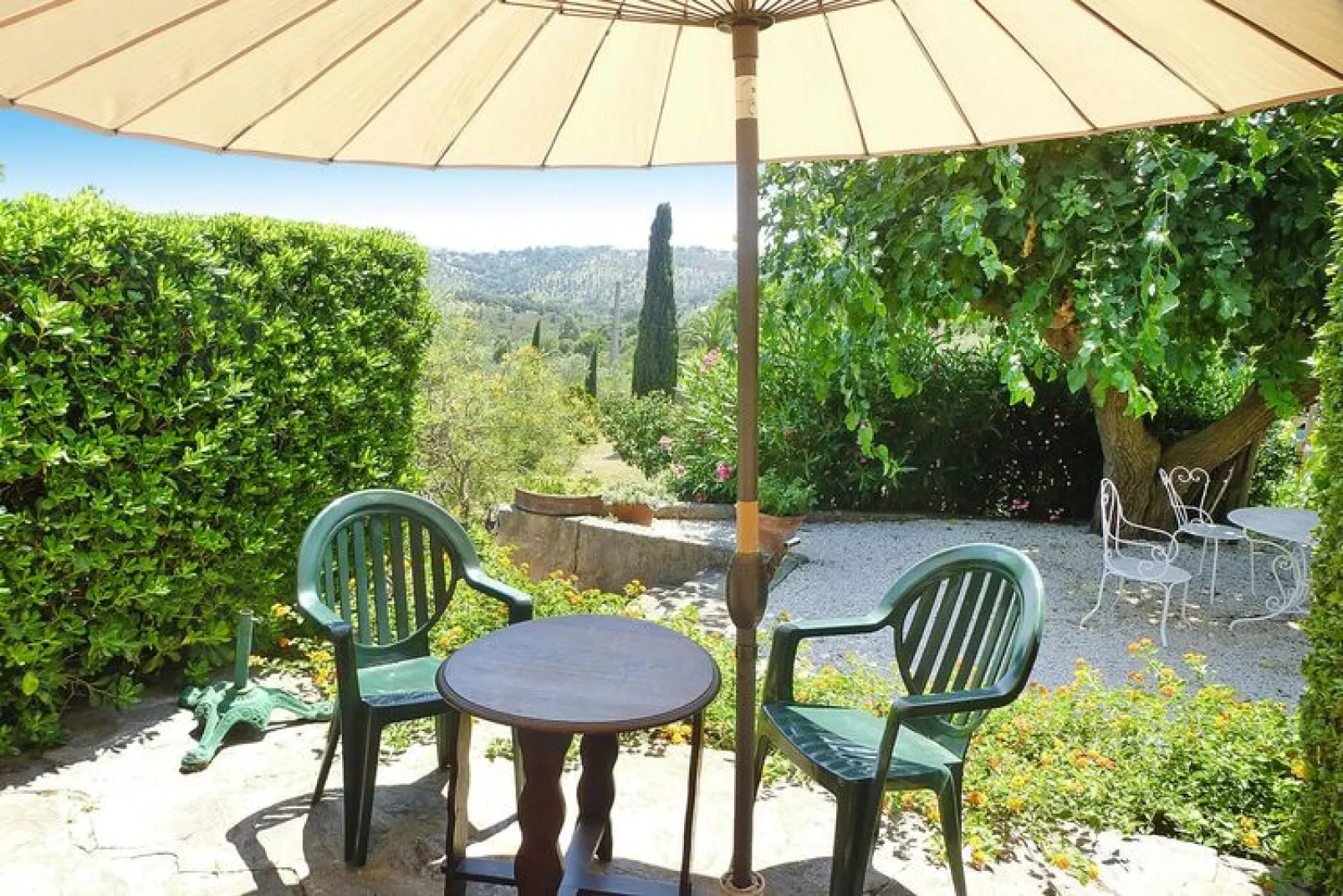 Doppelhaushälfte in Roquebrune-sur-Argens-Terrace
