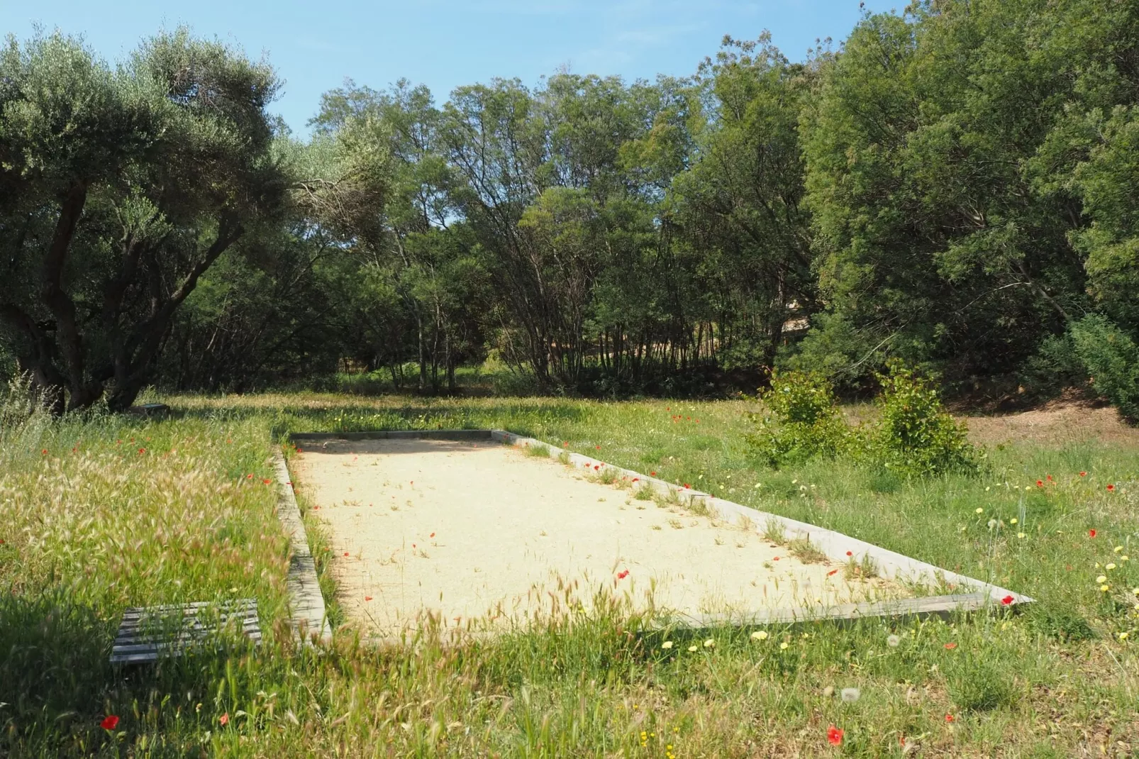 Doppelhaushälfte in Roquebrune-sur-Argens-Gardens summer