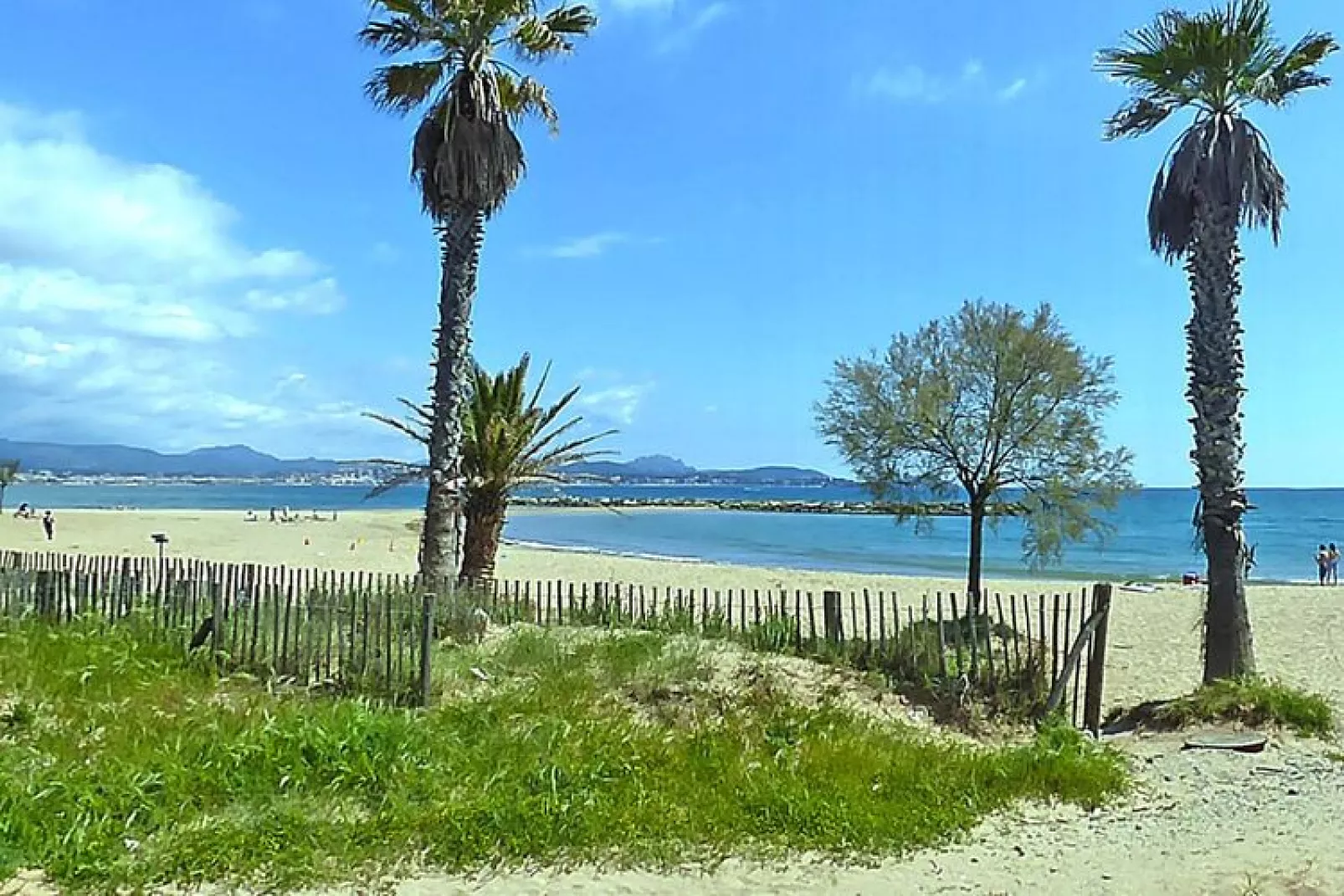 Doppelhaushälfte in Roquebrune-sur-Argens-Areas summer 5km