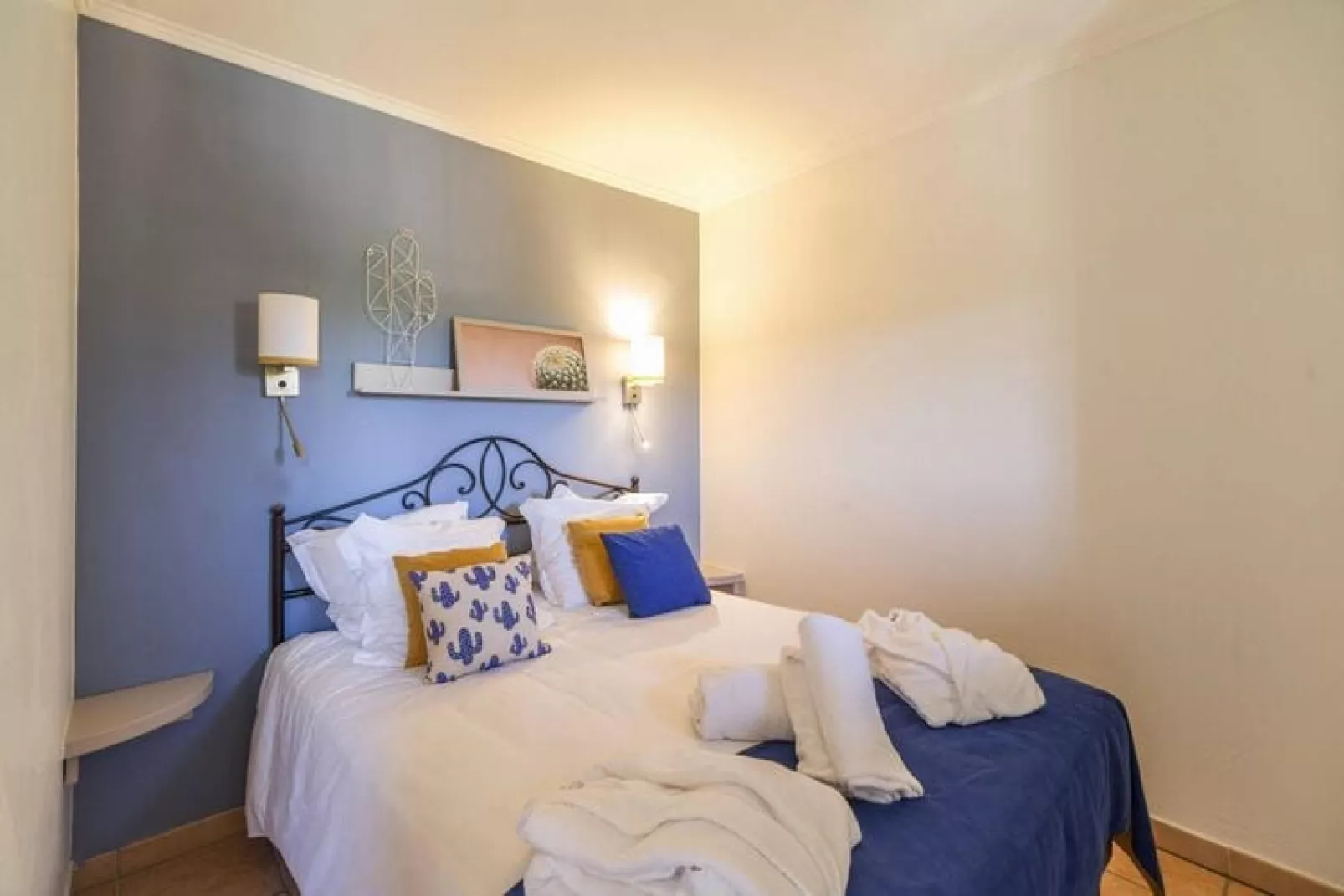 Residence Les Calanques, Les Issambres-24 Standard - Apt. 4 p. - 1 bedroom-Bedroom