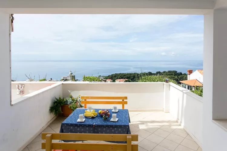 Guest House Old Town View - One Bedroom Apartment with Terrace and Sea View - A 3+2 (Charming)-View