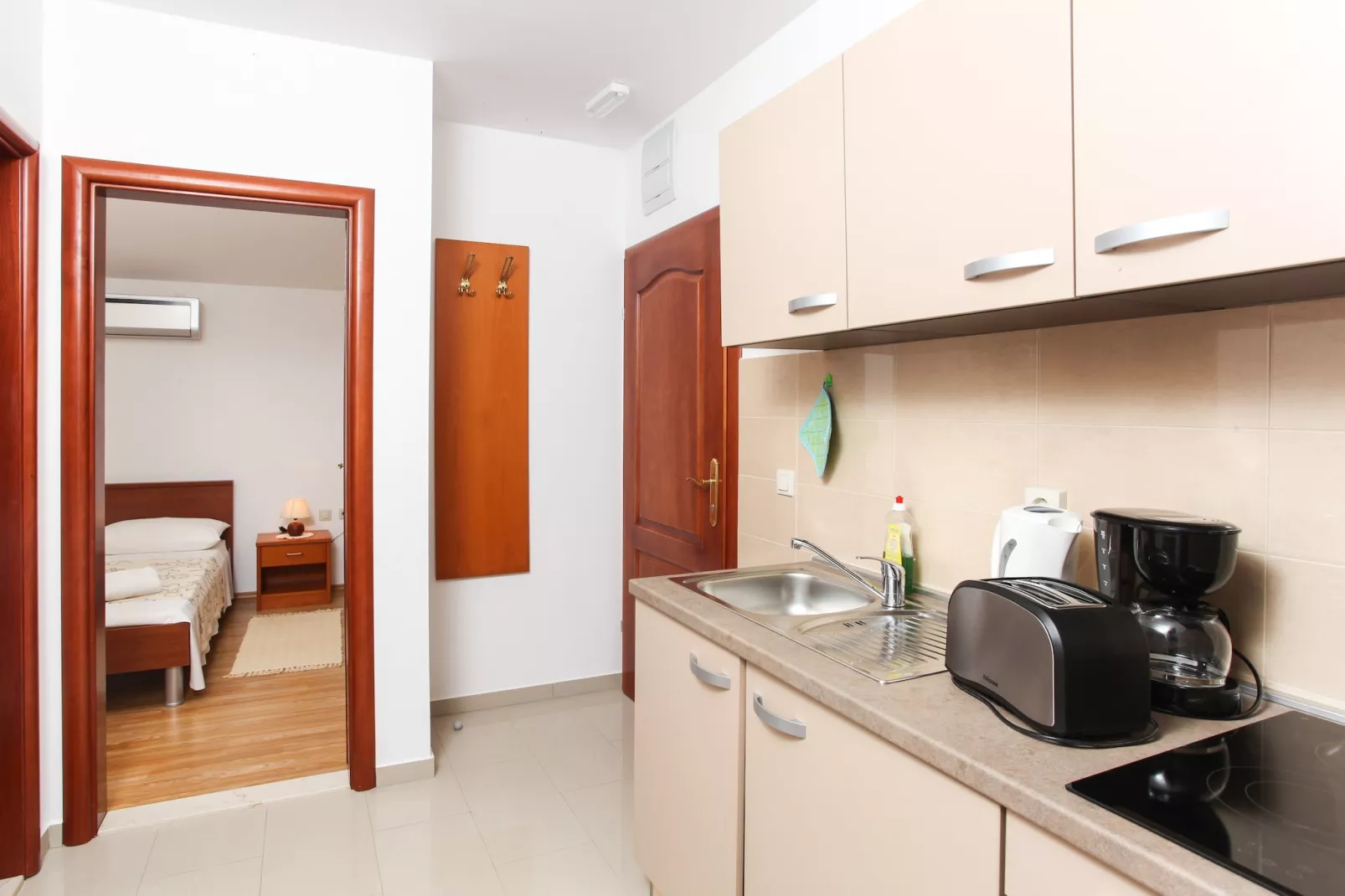Apartments Ana Lopud - One-Bedroom Apartment with Balcony and Sea View - 4 (2 floor)-Küche