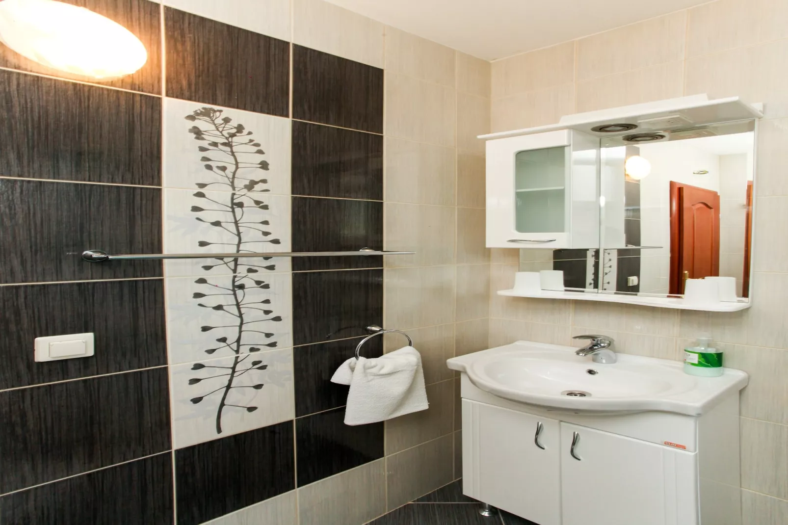 Apartments Ana Lopud - One-Bedroom Apartment with Balcony and Sea View - 4 (2 floor)-Badezimmer