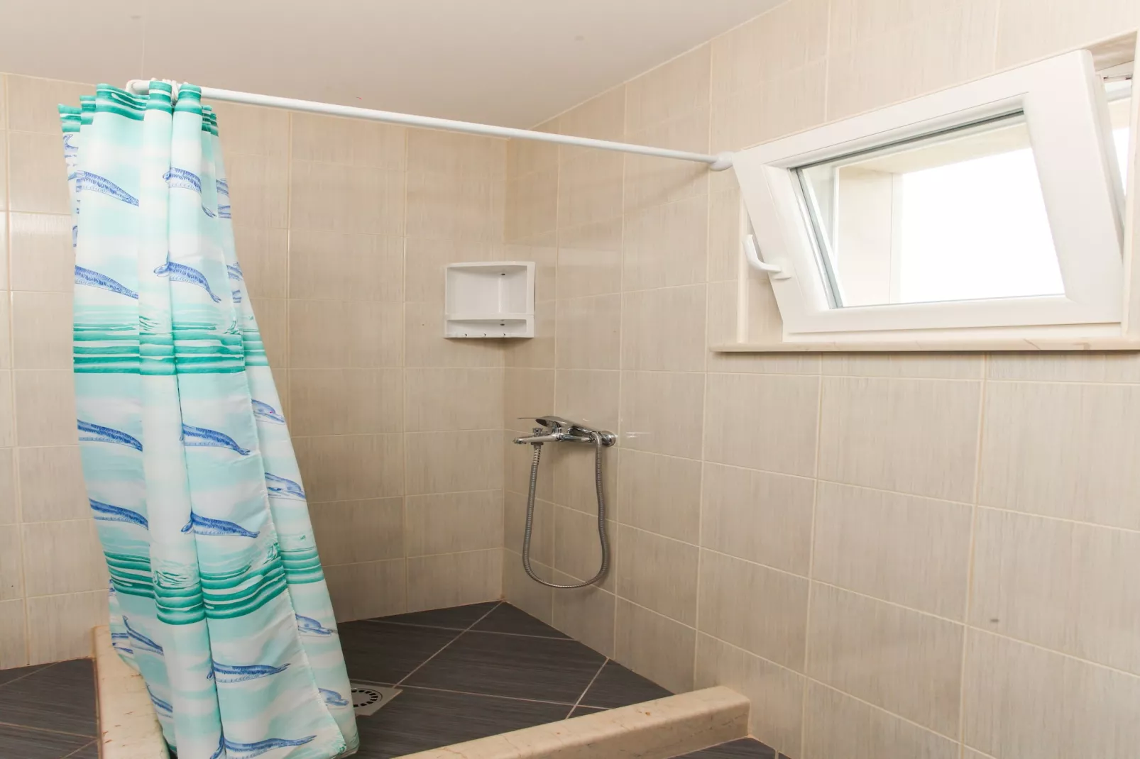 Apartments Ana Lopud - One-Bedroom Apartment with Balcony and Sea View - 6 (2 floor)-Bathroom