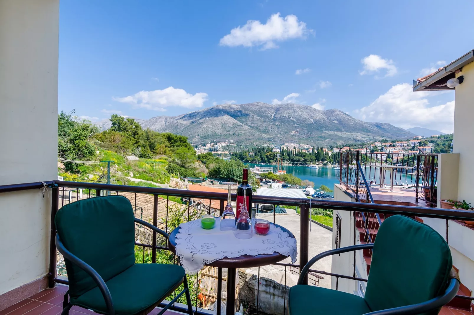 Apartments & Rooms Mihajica- Double or Twin Room with Balcony and Sea View-Terrace balcony