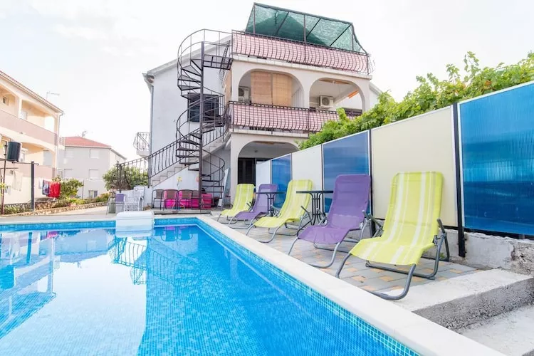 Apartments Fidelis - Two Bedroom Apartment with Terrace and Garden View(7)-Pool